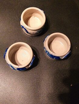 3 Töpfchen Porzellan für Saucen etc. - Essen