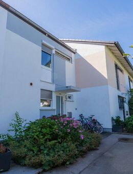 ***Heike Borchers Immobilien***Sanierter Wohntraum in familienfreundlicher Umgebung*** - Taufkirchen (Landkreis München)