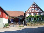8 Gästezimmer – 19 Betten, 870 m² Grundstück im Weiler Querbachshof bei Bad Neustadt an der Saale zu verkaufen - Hohenroth