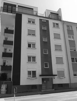 Helle, sanierte Souterrainwohnung mit eigener Terrasse in ruhiger Lage! - Mannheim