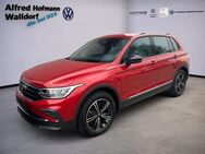 VW Tiguan, 1.5 TSI Active, Jahr 2022 - Walldorf (Baden-Württemberg)