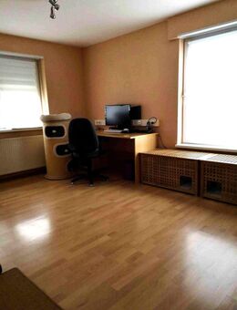 Helle 3-Zimmer-Wohnung mit Süd-West-Balkon in ruhiger Lage von Germersheim - Germersheim