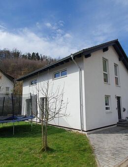 Modernes, neuwertiges EFH im Gorxheimertal / OT Trösel in ruhiger Lage am Bachlauf - Gorxheimertal