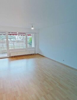 Helle 3-Zimmer-Wohnung mit sonniger Terrasse und Wannenbad - Müncheberg