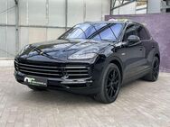 Porsche Cayenne E-Hybrid PDLS PASM Pano Bose DAB 4xSH - Eisenach