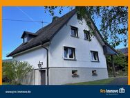 Wohnhaus mit Gewerbehallen und Büros in ruhiger Ortsrandlage von Katzwinkel - Katzwinkel (Sieg)