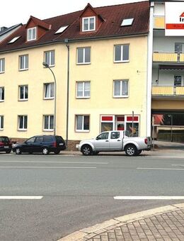 Helle 3-Zimmer-Wohnung im 2. Obergeschoss - ideal für Paare oder kleine Familien - Zeitz