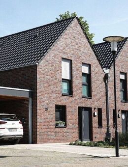 "Doppelhaushälfte als ideale Kapitalanlage mit sicherer Rendite" - Emlichheim