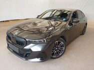 BMW 520, d M Sport Pro H&K Sitzbelü, Jahr 2023 - Paderborn