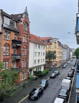 1 Zimmer für Studenten- Berufstätige. Für weibliche WG gesucht. Sofort frei! Komplett möbliert mit Einbauküche und Balkon! - Kassel