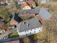Denkmalgeschützter Dreiseithof mit Scheune und Stallung in Bertelsdorf - Coburg