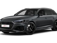 Audi RS4, Avant Audi 4 Avant, Jahr 2022 - Beckum