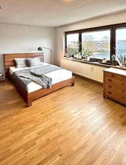 140 m² auf einer Ebene - geräumige 4,5-Zimmer-Wohnung - Sindelfingen