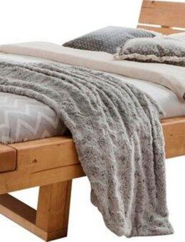 Home affaire Massivholzbett Ultima Balkenbett Doppelbett, Füße mit Kufenform (hohe Belastbarkeit: 200kg je Seite), FSC®-zertifizierte Wildeiche oder Fichte, viele Breiten zur Auswahl