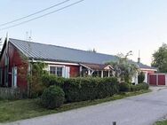 Sehr Geräumiges, günstiges Einfamilienhaus mit Offenstall in Königsfeld im Schwarzwald - Königsfeld (Schwarzwald)
