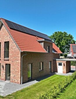 Energieeffizienter Neubau - Hochwertiges Reihenhaus in super Lage - Uplengen
