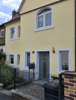 3-Familien-Reihenmittelhaus zum Kauf, provisionsfrei - Markt Bibart
