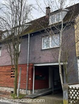 IDEAL FÜR KAPITALANLEGER! ZWEIFAMILIENHAUS MIT BÜROEINHEIT IM ERDGESCHOSS - Weiden (Oberpfalz)