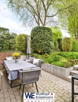 "Haus im Haus": Charmanter Altbau mit eigenem Garten in bester Lage - Hamburg