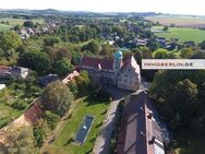 IMMOBERLIN.DE - Schloss Helmsdorf! Historisches Gutshaus mit viel Potential auf herrschaftlichem Anwesen an den Ufern der Wesenitz - Stolpen