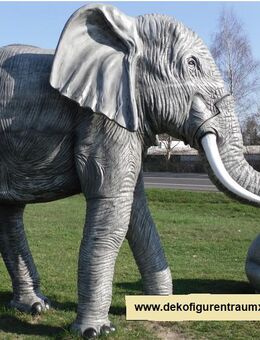 Afrikanischer Elefant XXL Dekofigur 4 m x 4,50 m - Hergisdorf