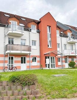 Zweiraumwohnung mit Tageslichtbad und zwei Balkonen in Dittersbach bei Frankenberg - Frankenberg (Sachsen)