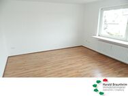 Singlewohnung in gepflegtem Haus mit Fahrstuhl und kleinem Sonnenbalkon, ca.62m² - Lüdenscheid