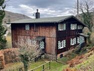 EINFAMILIENHAUS „SCHWEIZERHAUSSTIL“ IN IDYLLISCHER RUHE IM WALD ZU VERKAUFEN - Heimbach (Nordrhein-Westfalen)