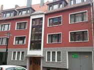 Schöne und zentrale Zwei-Zimmer-Wohnung mit Balkon - Hildesheim