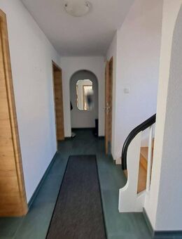 Top-saniertes EFH Nähe Münchberg- sofort frei, teilmöbliert - WFl. ca. 116 m² - Grdst. 512 m² - moderner Garten mit Partyscheune, Garage - Weißdorf