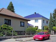 Einfamilienhaus mit Garagenanbau in guter Wohnlage - Bennewitz