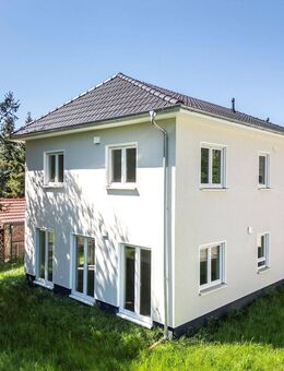 Erstbezug: Modernes Einfamilienhaus mit großzügigem Grundstück - Teltow