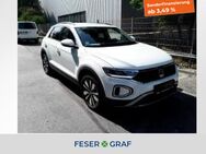 VW T-Roc, 1.5 TSI MOVE, Jahr 2024 - Nürnberg