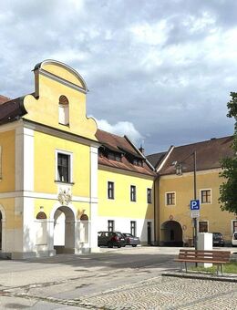 Historisches Reihenhaus in unmittelbarer Nähe des Klosters Oberalteich bei Bogen - Bogen