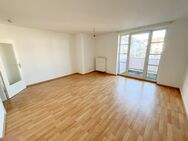 *** Single-Wohnung mit Balkon und EBK *** - Chemnitz