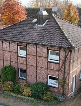 Unikat für Individualisten: Freistehendes Fachwerkhaus in schöner Lage von Heiden! - Heiden