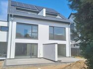 Erstbezug Neubau Doppelhaushälfte KFW 55 in Neureut Karlsruhe - Karlsruhe