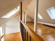 - Über den Dächern von Weilheim - 2 Zimmer Dachgeschosswohnung mit Galerie - Weilheim (Oberbayern)