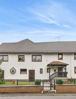 Einfamilienhaus mit Scheune - idyllisch gelegen - Schotten