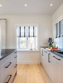 Exklusives Neubau-Mittelhausteil in begehrter Strand naher Lage Wenningstedts (Haus B, Dauerwohnen) - Wenningstedt-Braderup (Sylt)