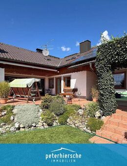 Charmantes Einfamilienhaus mit besonderen Ausstattungsmerkmalen, ca. 400 m² Nutzfläche - Essenbach