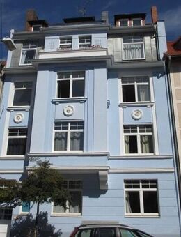 Sonnige Dreizimmerwohnung mit Einbauküche in der Oststadt - Hildesheim