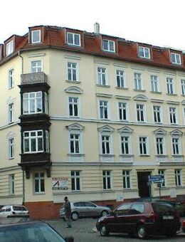 Schön geschnittene 2-Zi- Whg, 2.OG, Lift in Gera-Untermhaus, - Gera