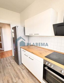 Mietzahlung erst nächsten Monat! 3 Zimmer-Wohnung mit EBK-super als 2er WG geeignet - Schwerin