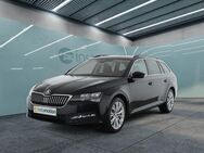 Skoda Superb, 2.0 TDI Combi Ambition, Jahr 2023 - München