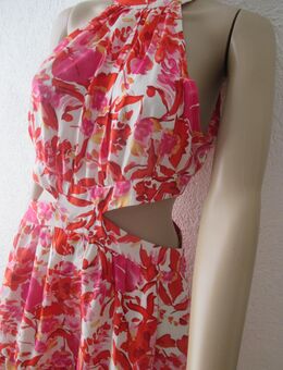 NEU * DESIGNER * Blumen * Blüten * Flower- Power * Seiden- Chiffon * Stufen * Volant * Cut Out * Mini- KLEID * Gr. 34- 36/ XS- S * barbie- pink * rot * weiß * - Riedlingen
