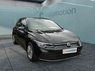 VW Golf, 2.0 TDI VIII Life, Jahr 2023 - München