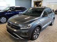 VW T-Roc, 1.0 TSI Move Dig, Jahr 2023 - Langenhagen