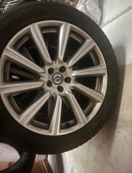 4 Winterreifen 275/45R20 110W für Volvo xc 90 mit Original Volvo Alufelgen - Kürten