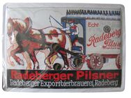 Brauerei Radeberger - Blechschild 32 x 23 cm mit 3 Magneten - Motiv Bierkutsche - Doberschütz